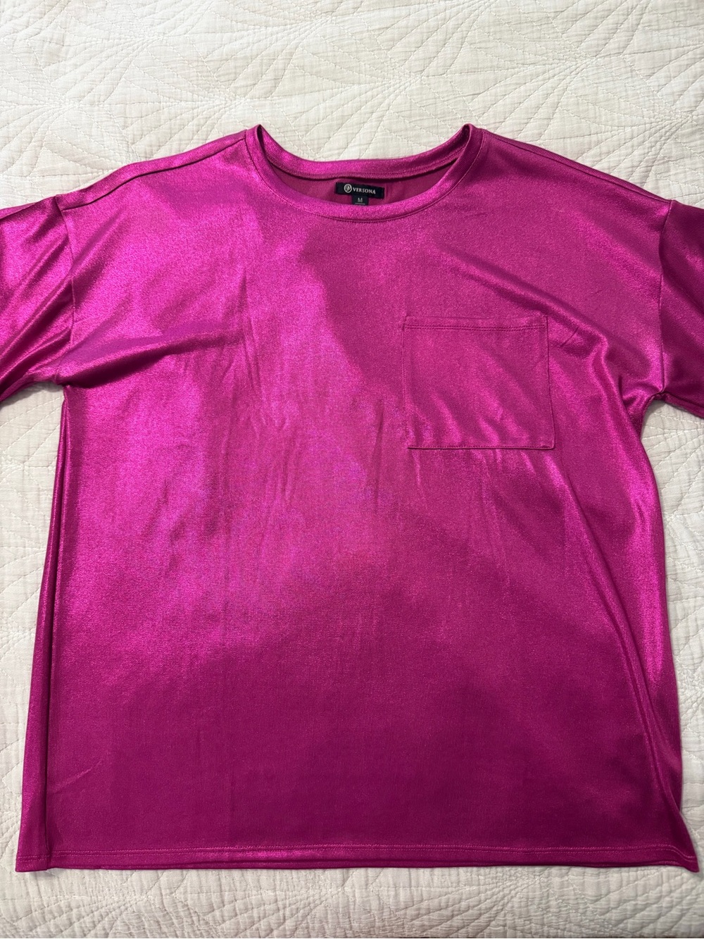 Versona Women's Magenta Crew Neck Short Sleeve Pocket Tee